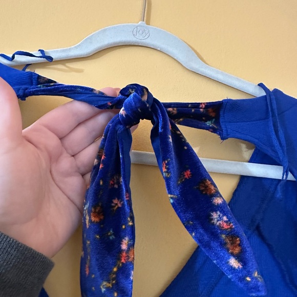 Free People Royal Blue Tie-Back Crop Top - Picture 8 of 10